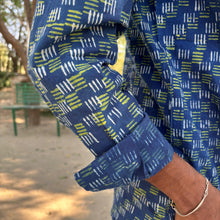 Load image into Gallery viewer, Blue Block Printed Full Sleeves Shirt for Men
